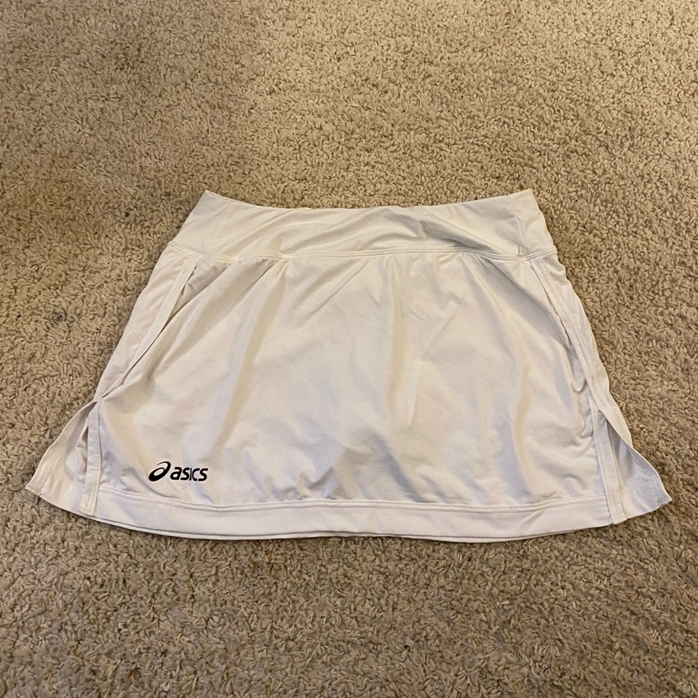 ASICS white tennis skirt with under shorts